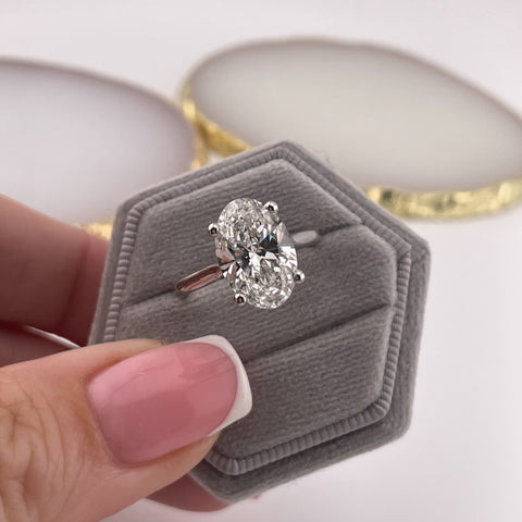 18ct White Gold 4.00ct Oval Lab Grown Diamond Ring IGI Certified