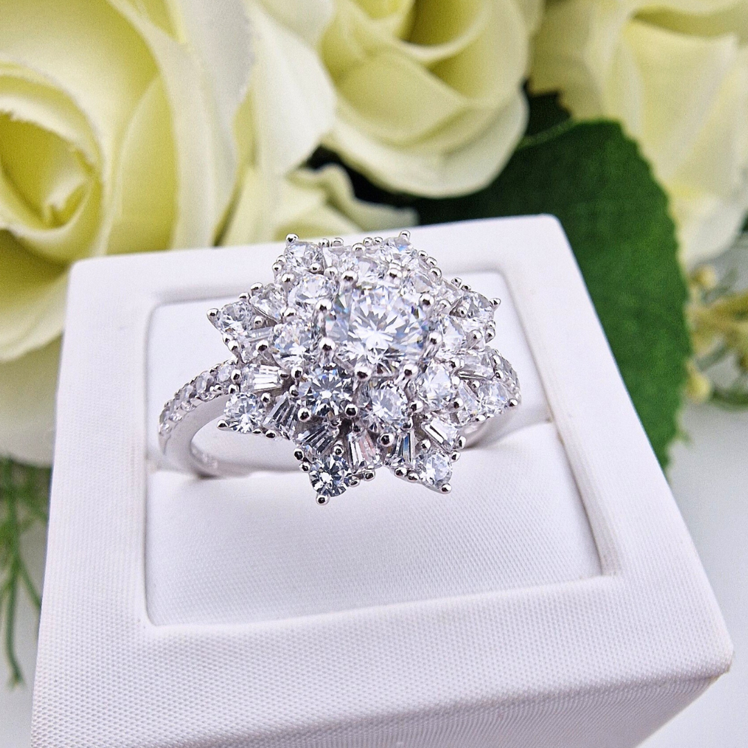 925 Sterling Silver Large Flower Cz Cluster Ring