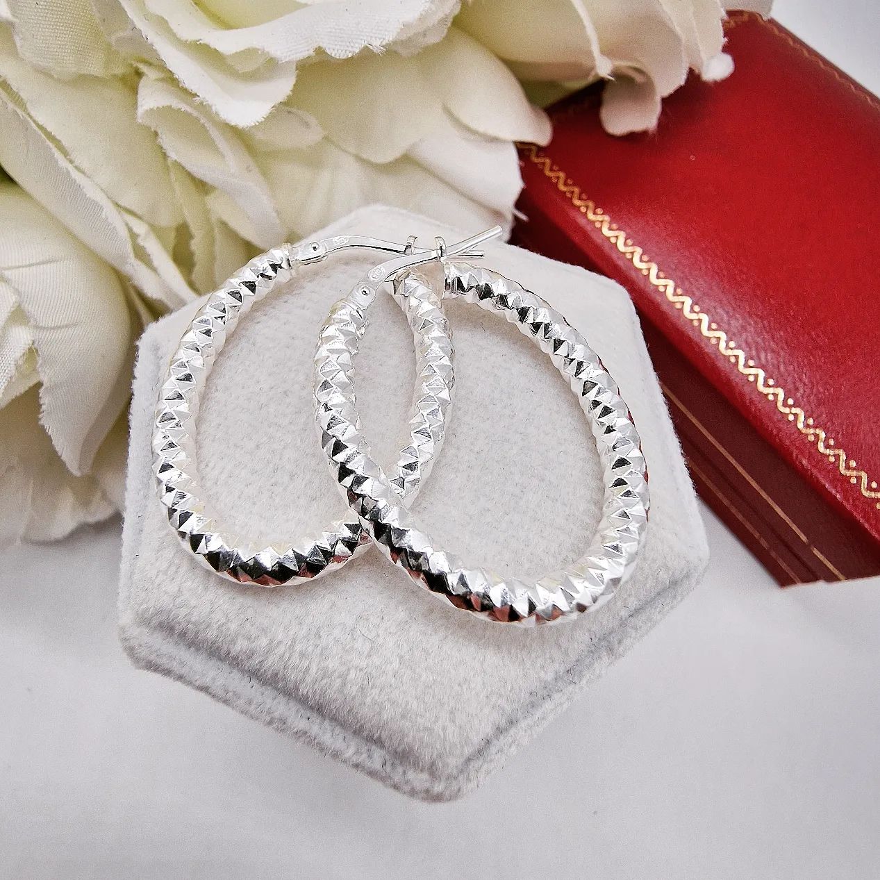 925 Sterling Silver Diamond Cut Creole Hoop Earrings