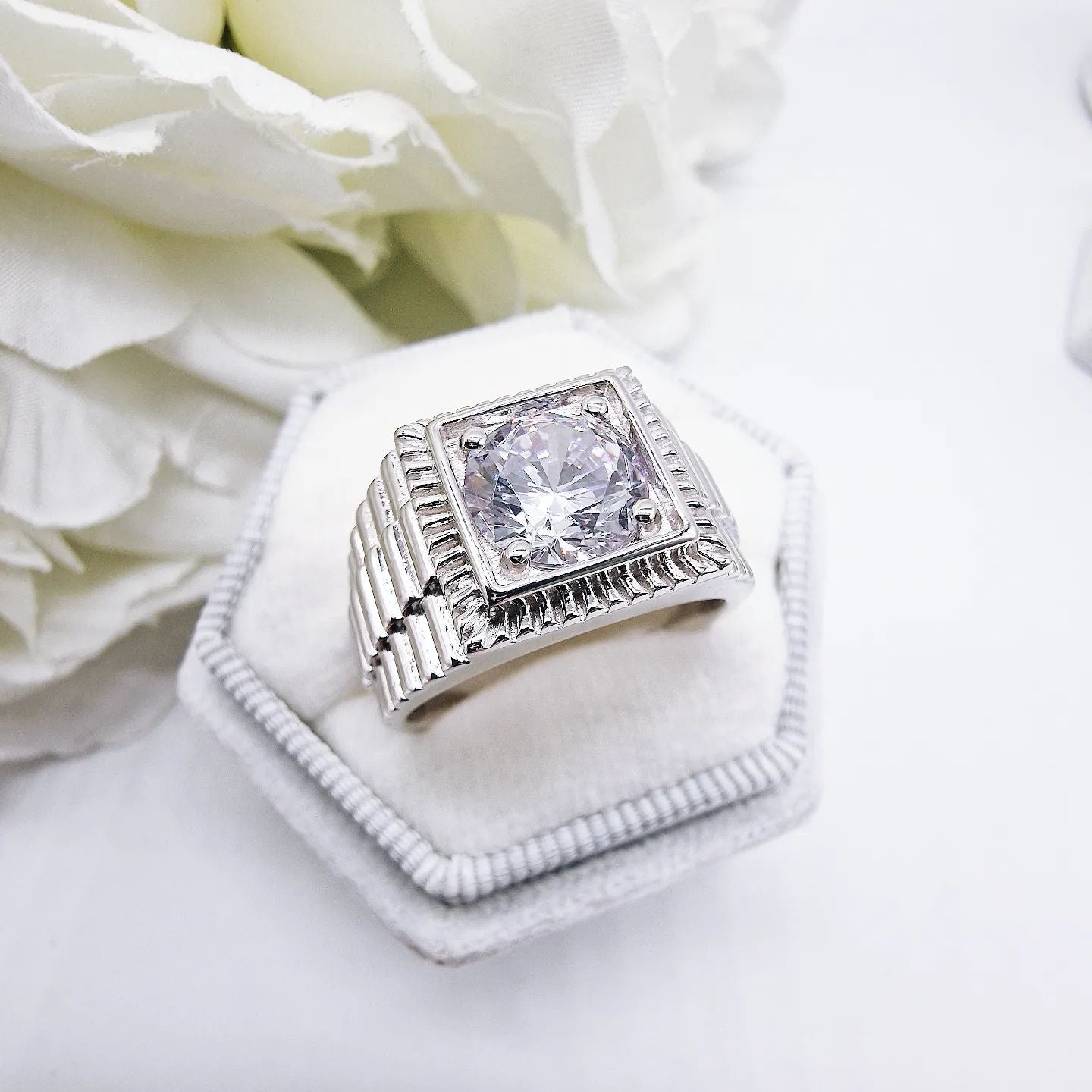 925 Sterling Silver Square Top with Round CZ Gents Ring