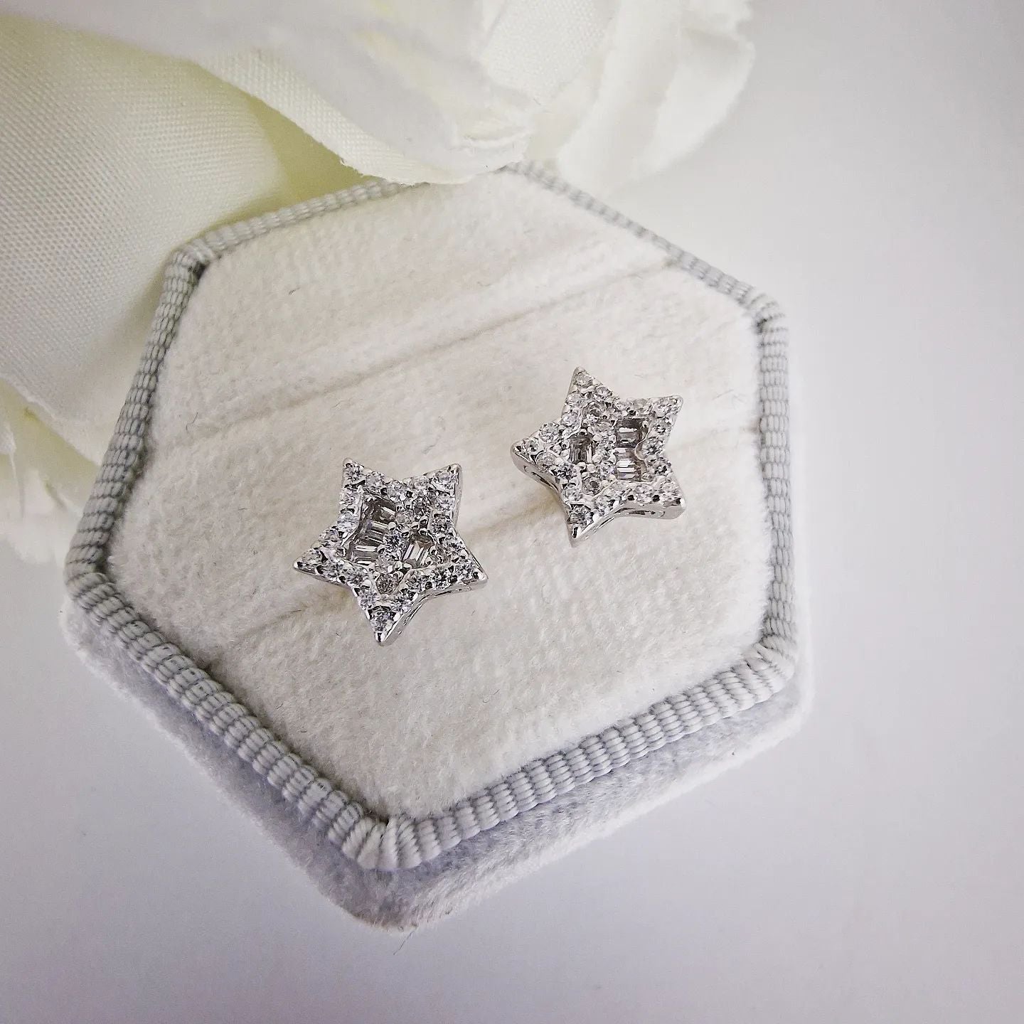 925 Sterling Silver Cz Star Stud Earrings