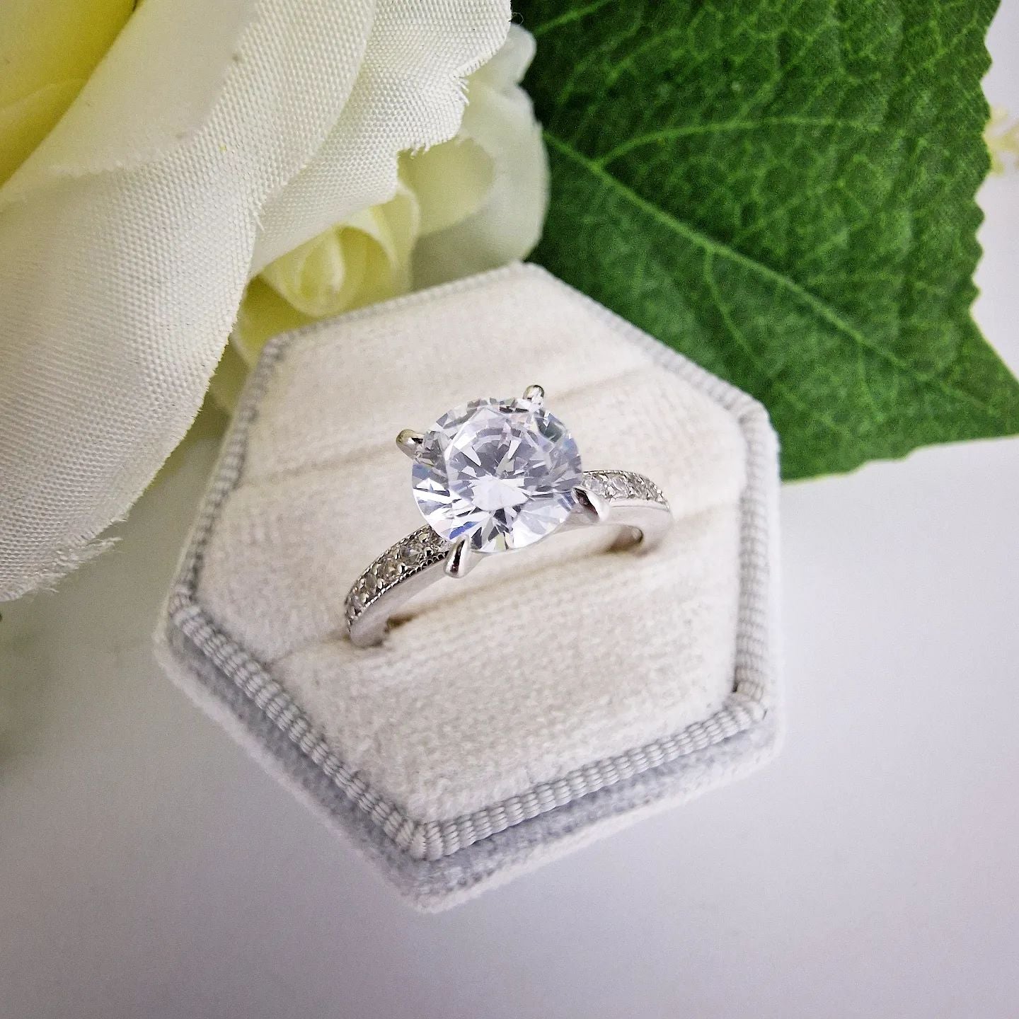 925 Sterling Silver Claw Set Cz Solitaire Ring