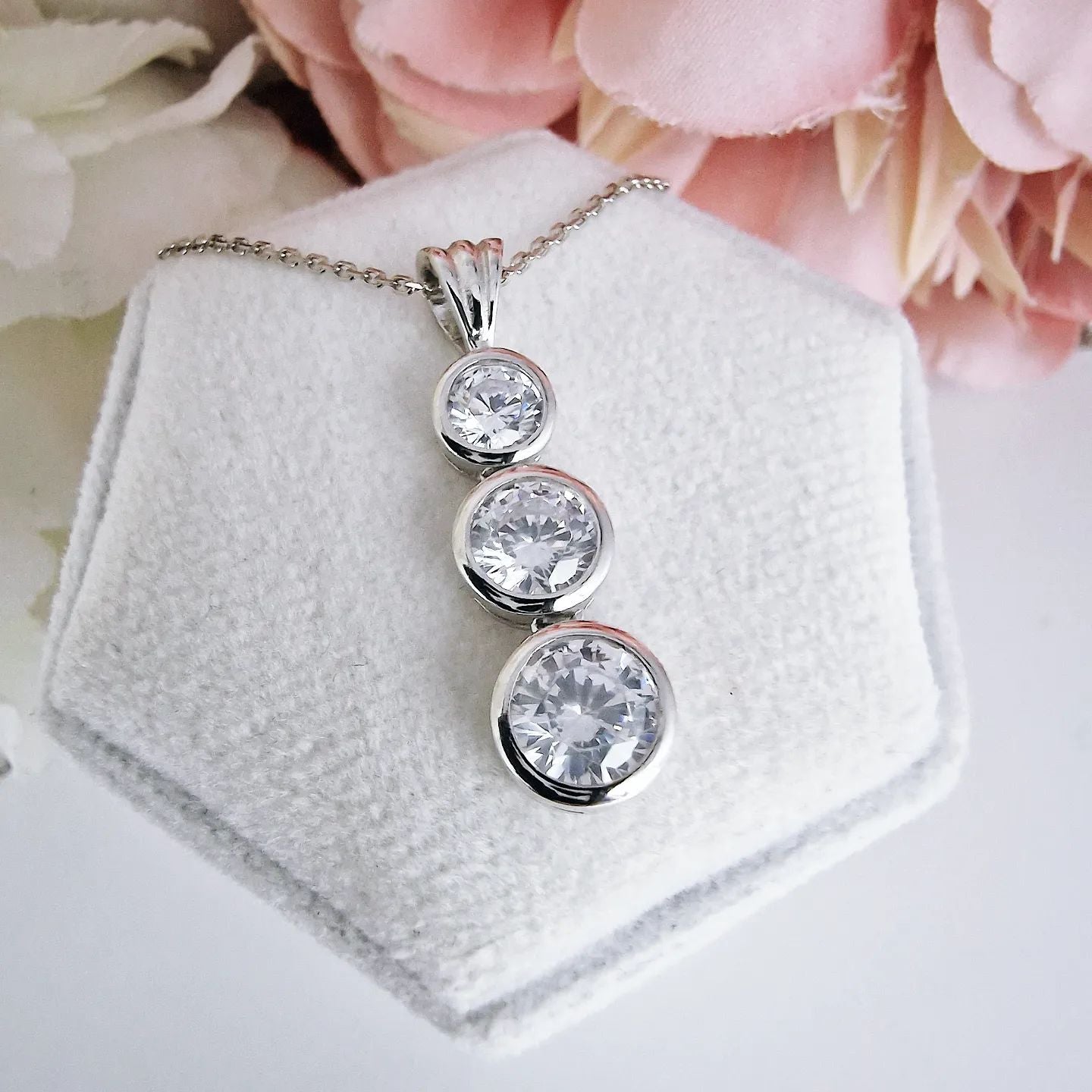 925 Sterling Silver Rubover Set Cz Trilogy Drop Pendant with Chain