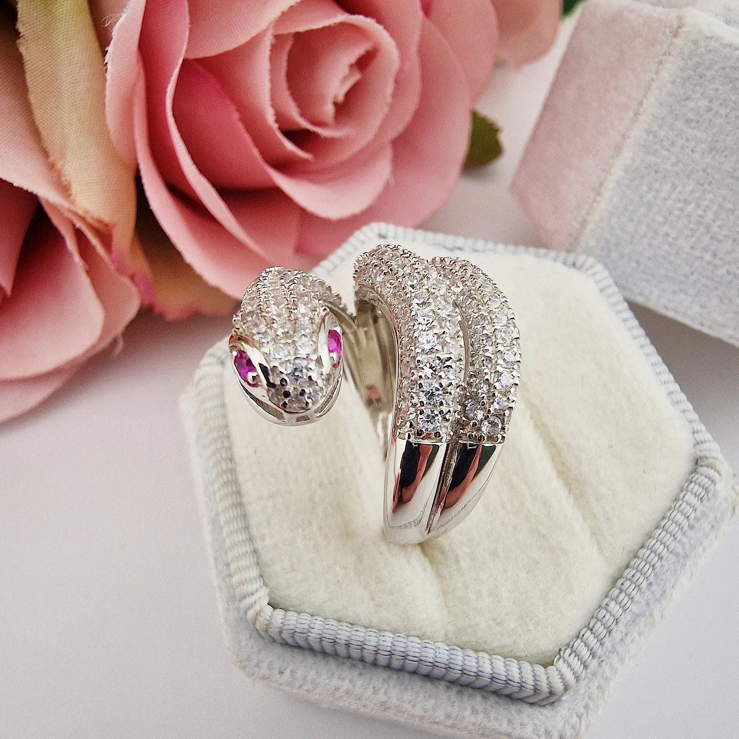 925 Sterling Silver Cubic Zirconia Snake Ring