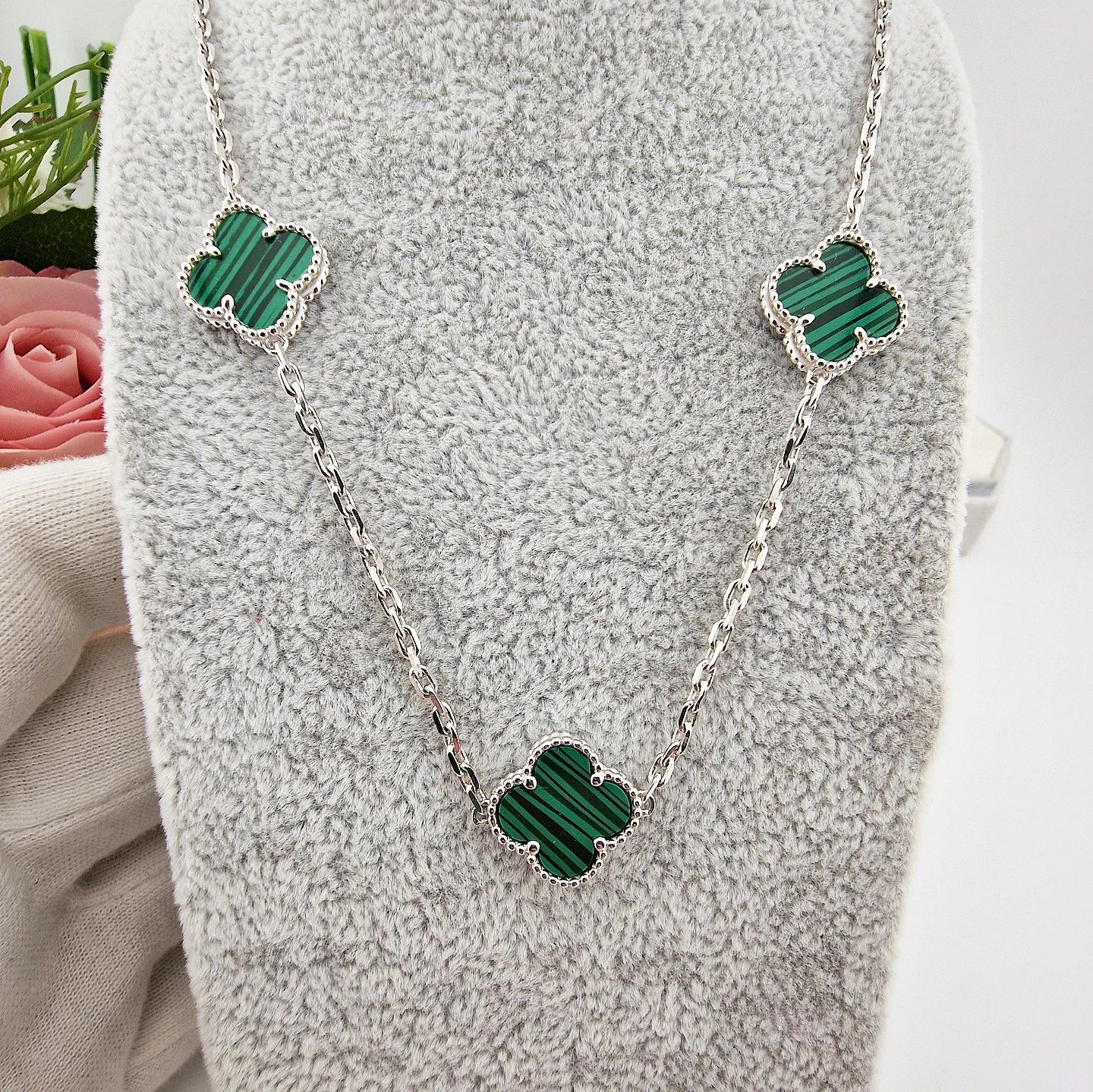 925 Sterling Silver Green Four Leaf Clover 17" Necklace