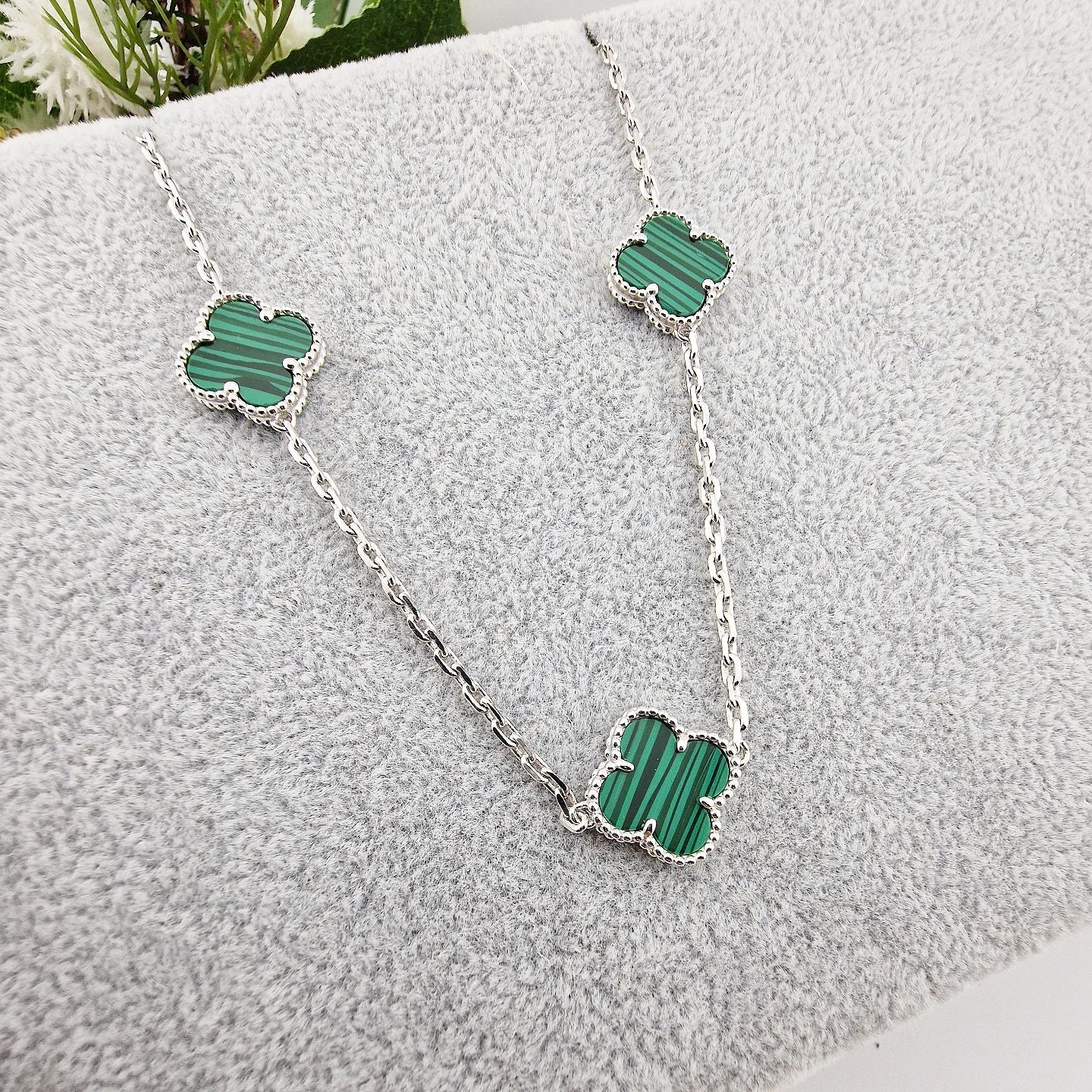 925 Sterling Silver Green Four Leaf Clover 17" Necklace