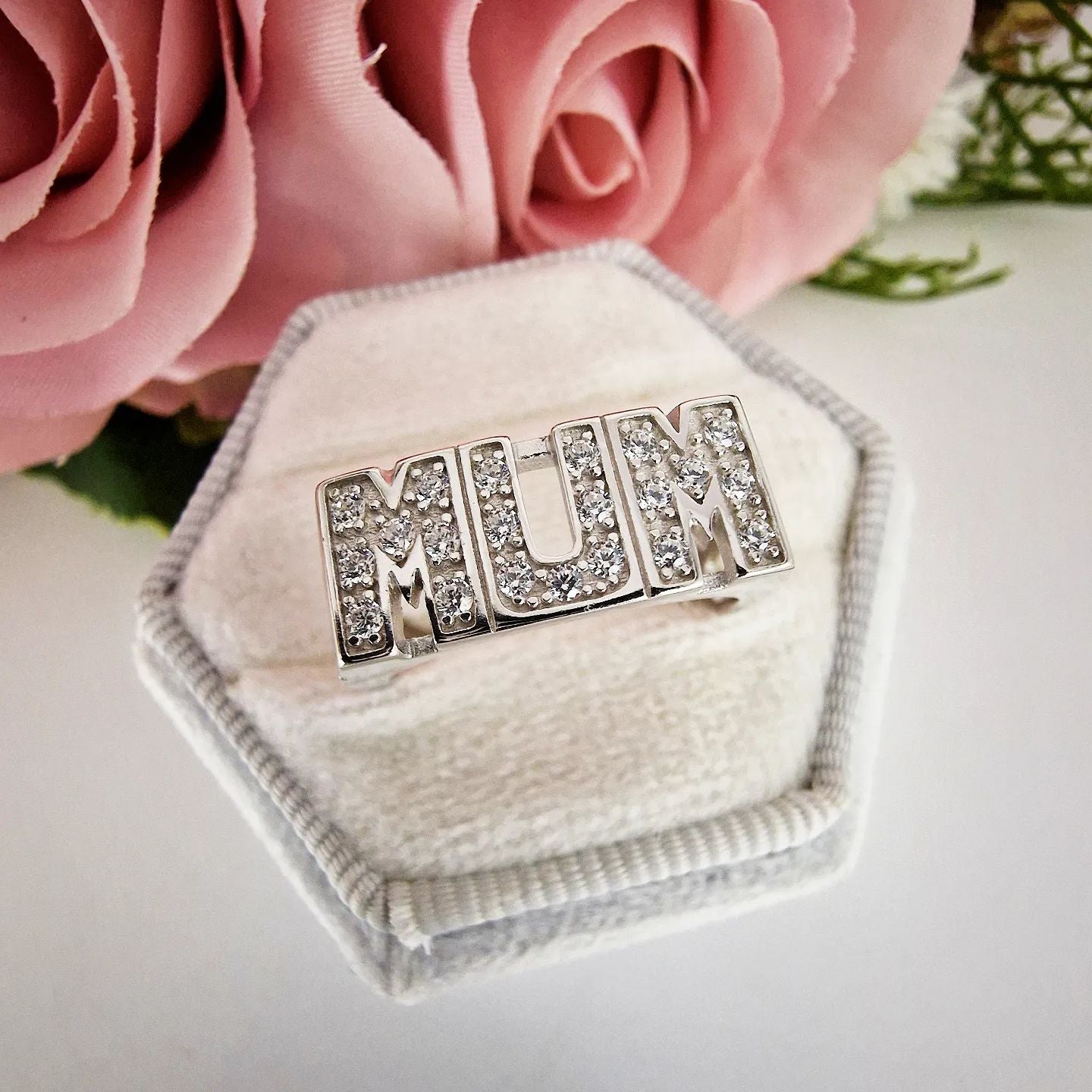 925 Sterling Silver MUM Cz ID Side Ring