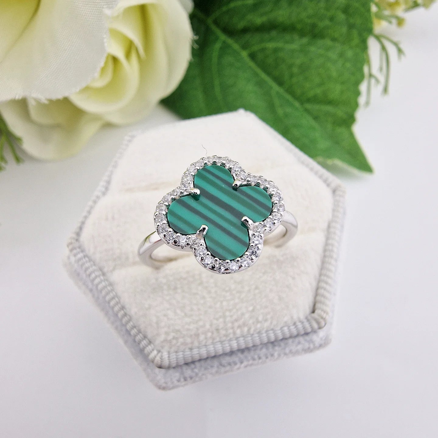 925 Sterling Silver Green Four Leaf Clover Halo Ring