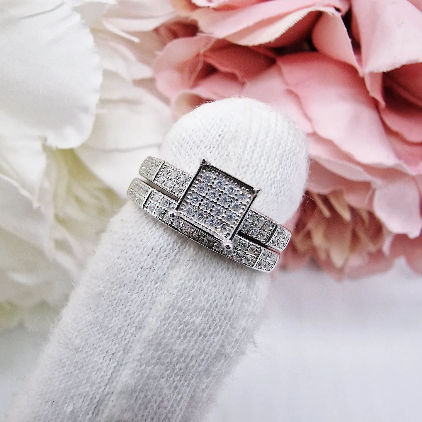 925 Sterling Silver Pave Ladies Ring Set