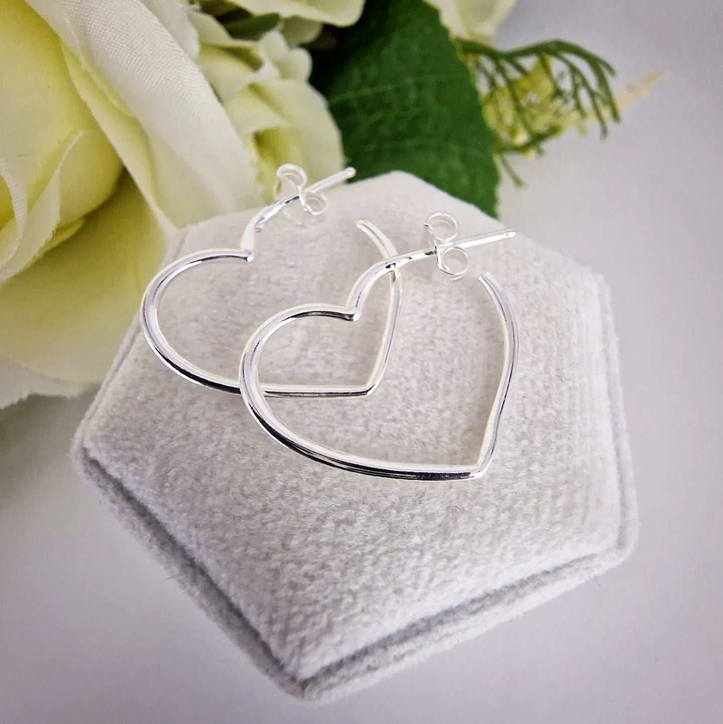 925 Sterling Silver Heart Hoop Earrings