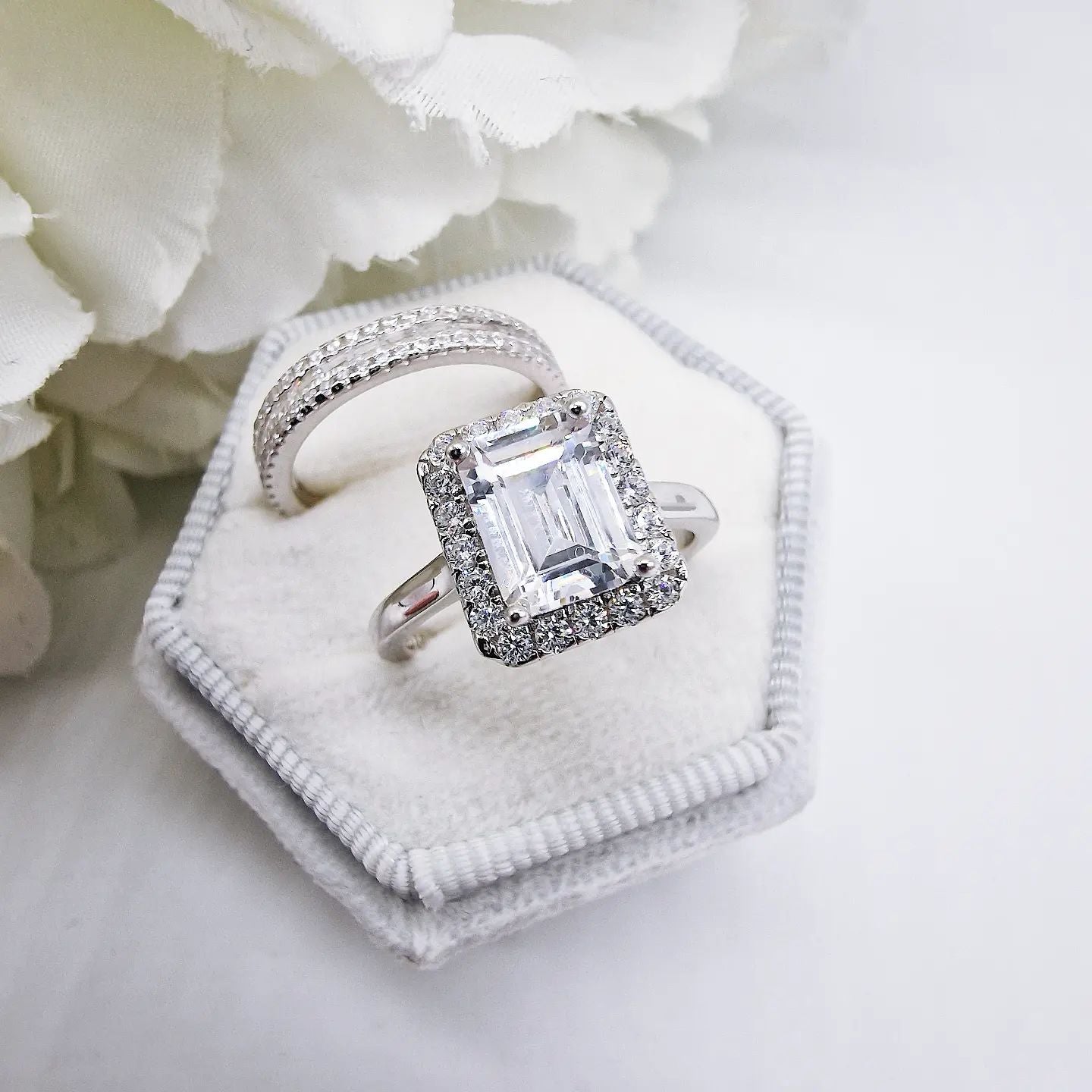 925 Sterling Silver Emerald Cut Cz Ladies Ring Set