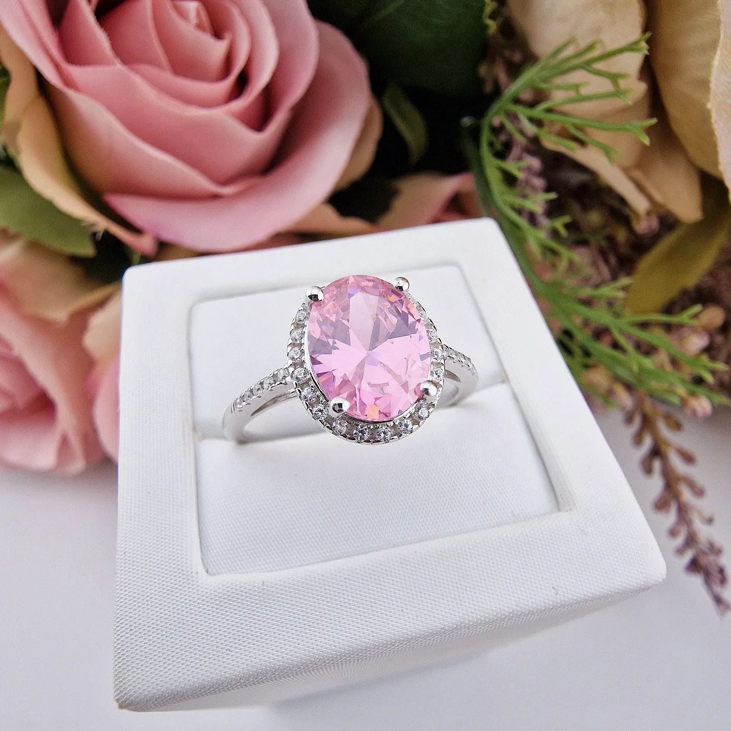 925 Sterling Silver Pink Oval Cubic Zirconia Halo Ring