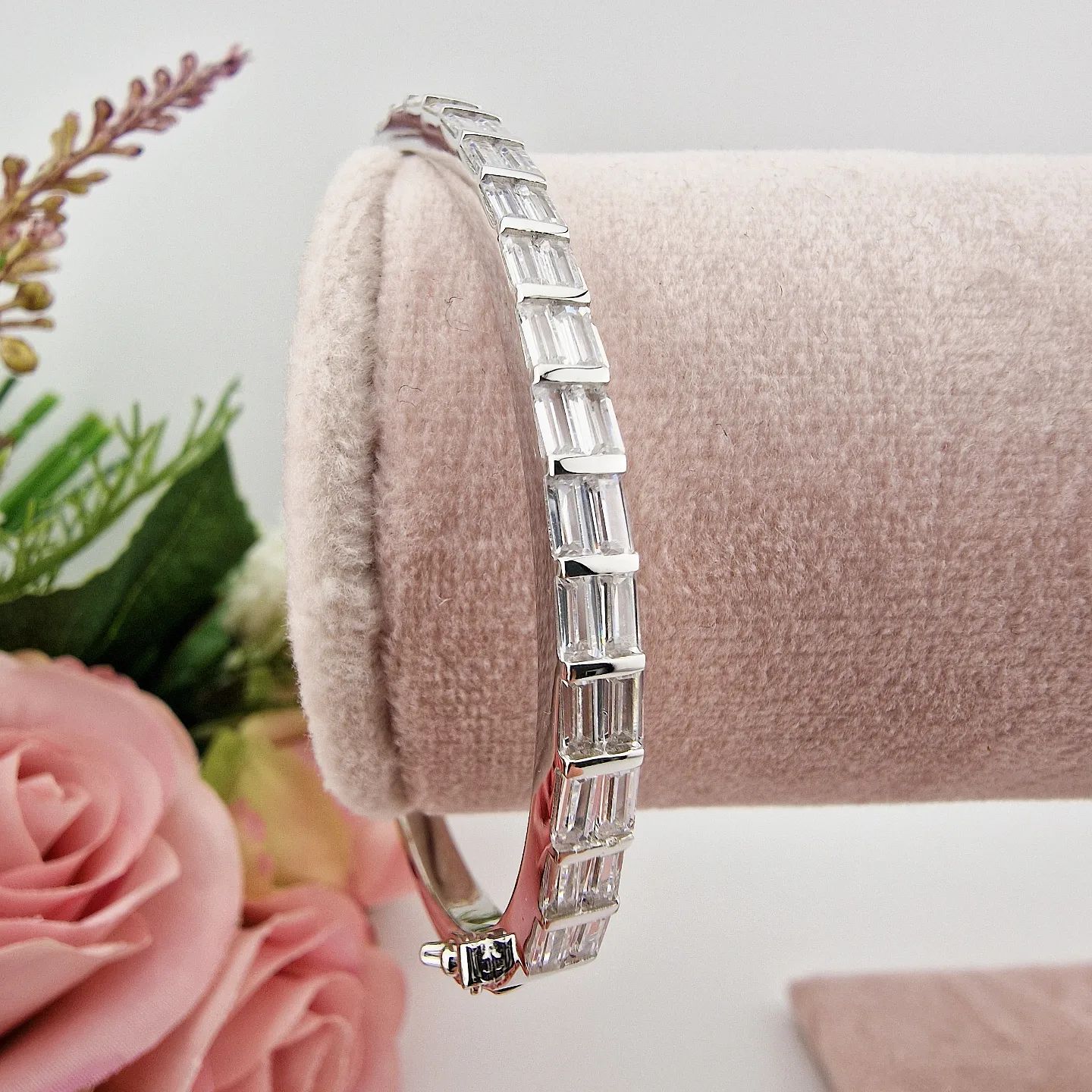 925 Sterling Silver Baguette & Cubic Zirconia Bangle