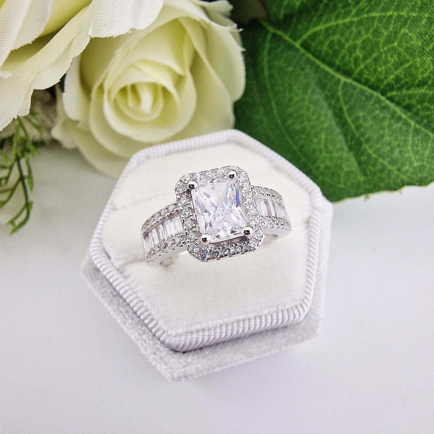 925 Sterling Silver Emerald Cut Solitaire Ring with Baguette Cut Shoulders