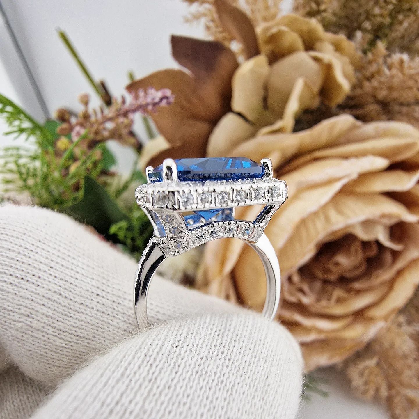 925 Sterling Silver Blue Topaz Cz Cocktail Ring