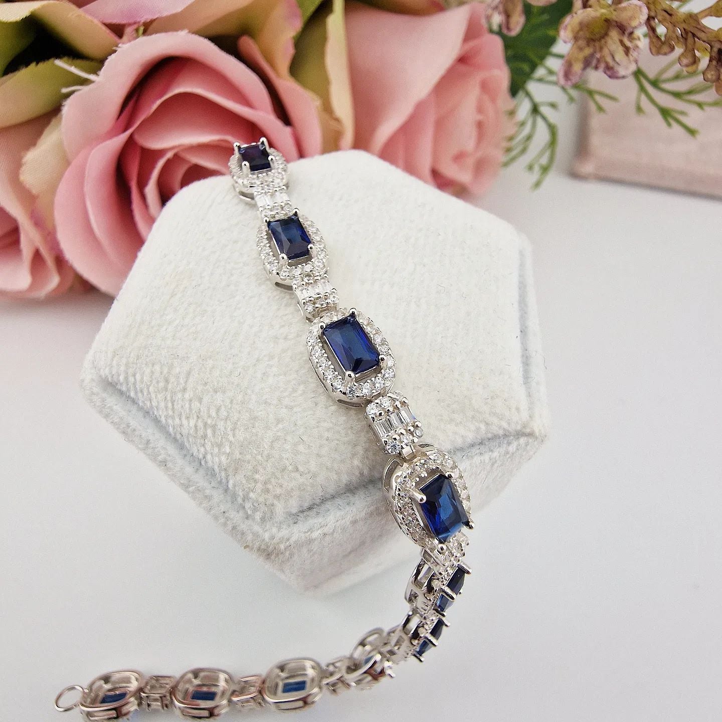 925 Sterling Silver Cubic Zirconia & Blue Halo Style Bracelet