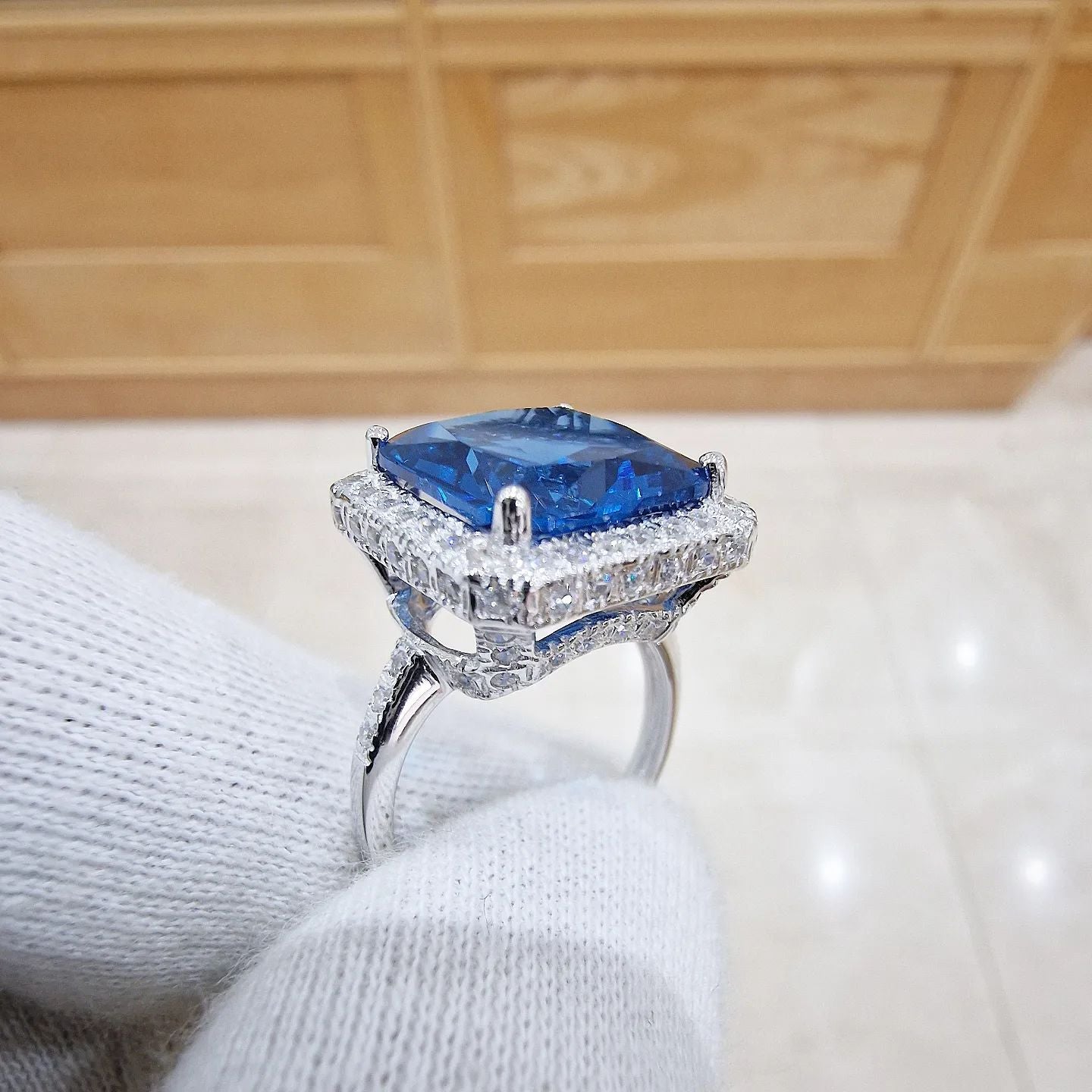 925 Sterling Silver Blue Topaz Cz Cocktail Ring