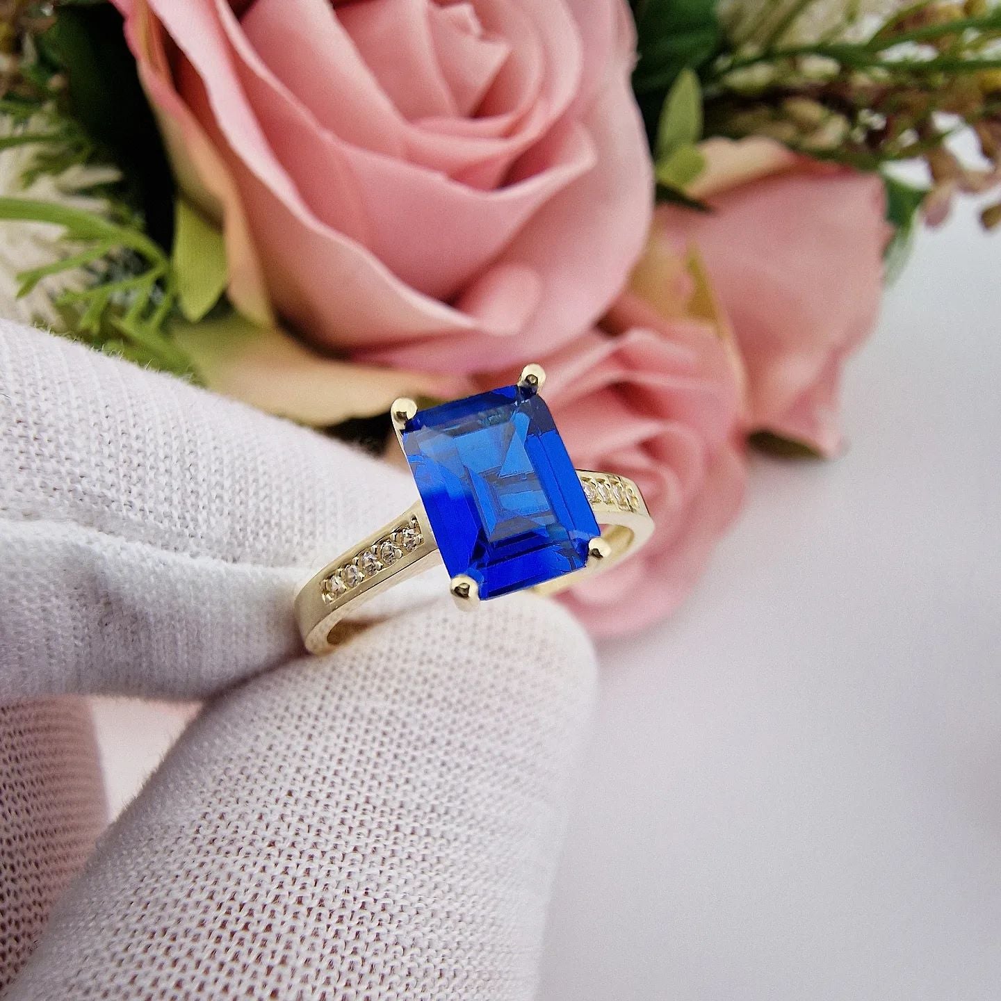 9ct Yellow Gold Emerald Cut Blue Cubic Zirconia Ring