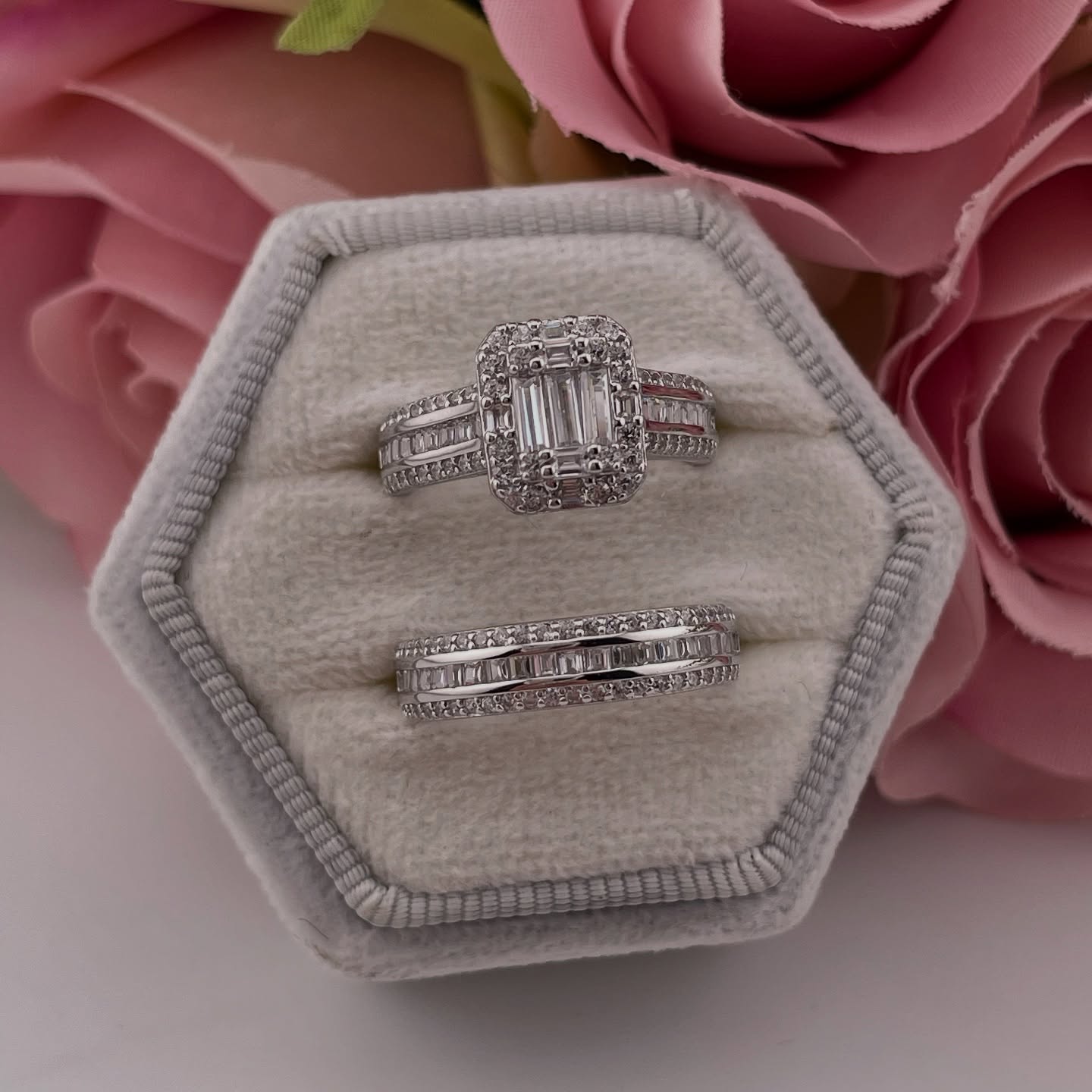 925 Sterling Silver Round & Baguette Cz Ladies Ring Set