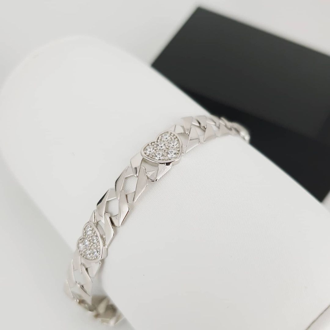 925 Sterling Silver Cz Hearts Bracelet