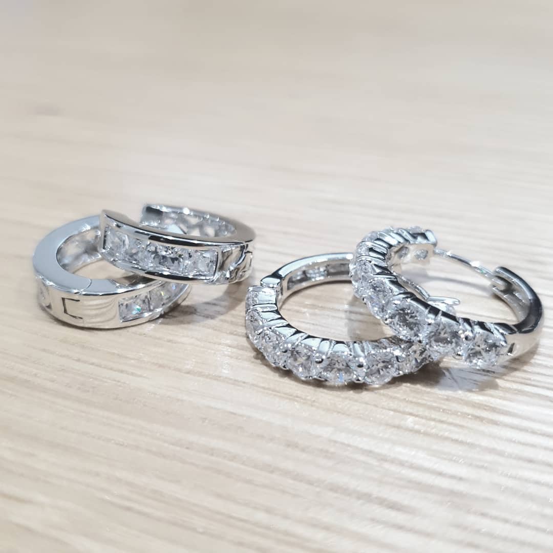 925 Sterling Silver Cz Huggies